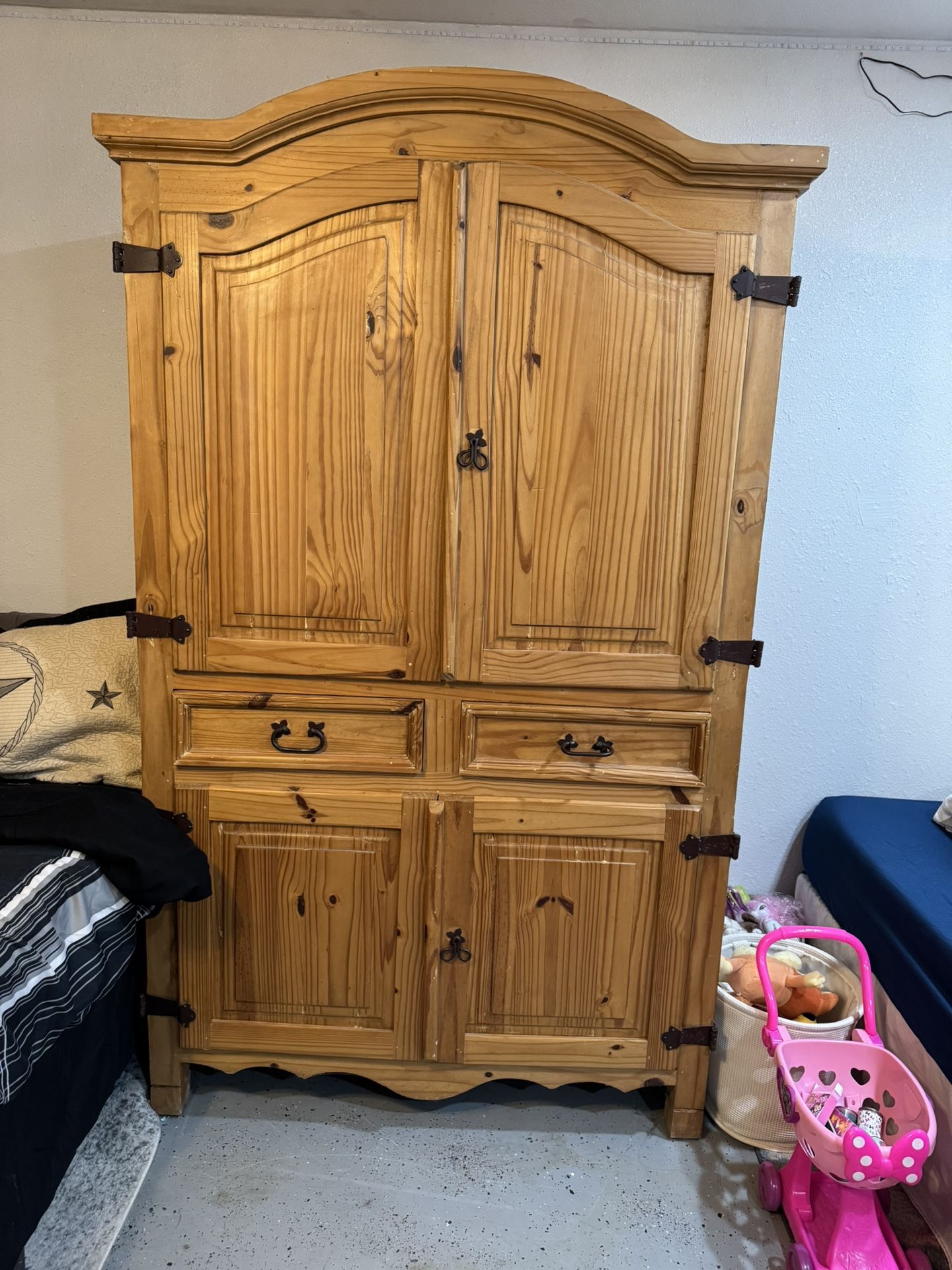 Dresser Solid Wood