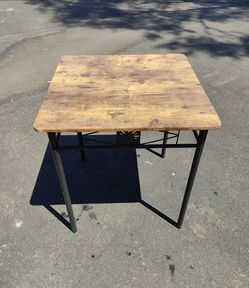 Table For Sale (27.5"x27.5"x29")
