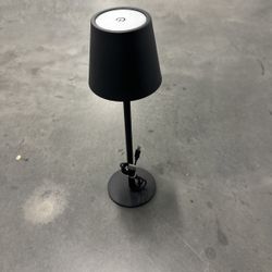 Wireless Rechargeable Lamp