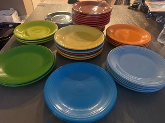 30+ 10.5” fiesta plates