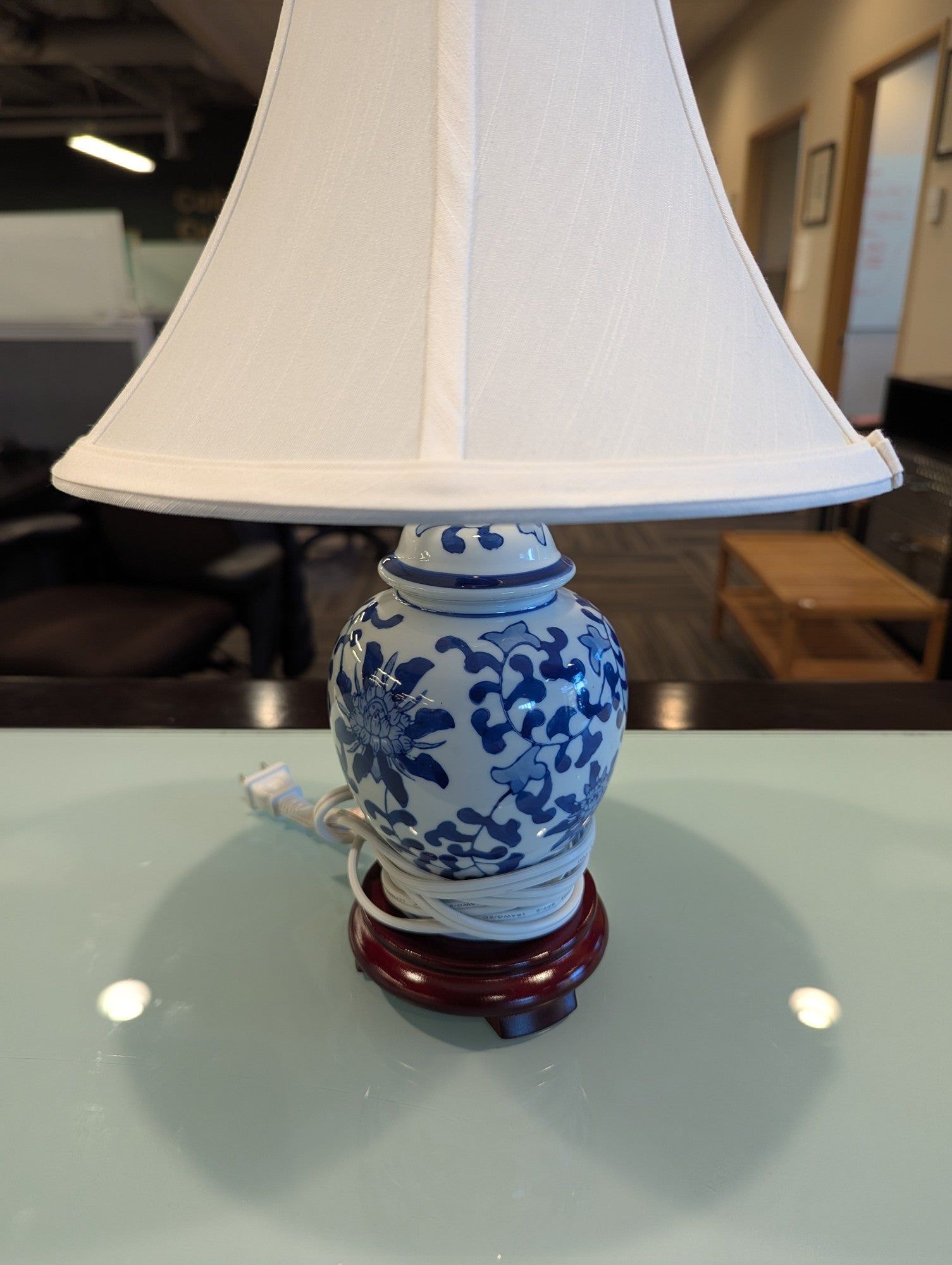 Blue and White Porcelain Table Lamp