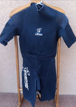 New Seavenger Surf Diving Wetsuit Black Adult Small