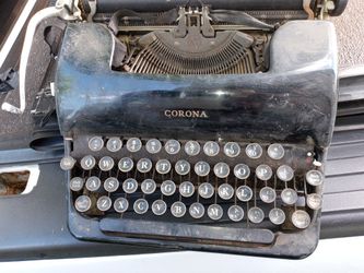 Corona typewriter Antique