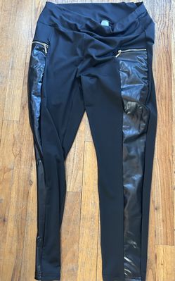 Black faux leather leggings with zipper detail size xxl