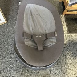 Nuna Bouncer Great Shape