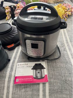 Instant Pot Duo Crisp - 11 in 1 Airfryer OBO