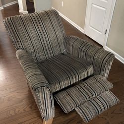 Recliner by Lazy Boy | Striped Pattern