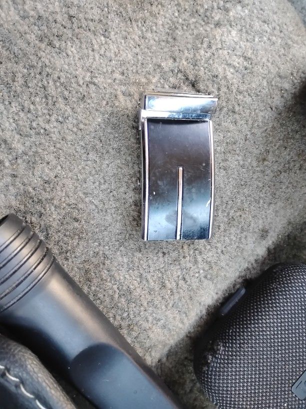 Louis Belt Buckle