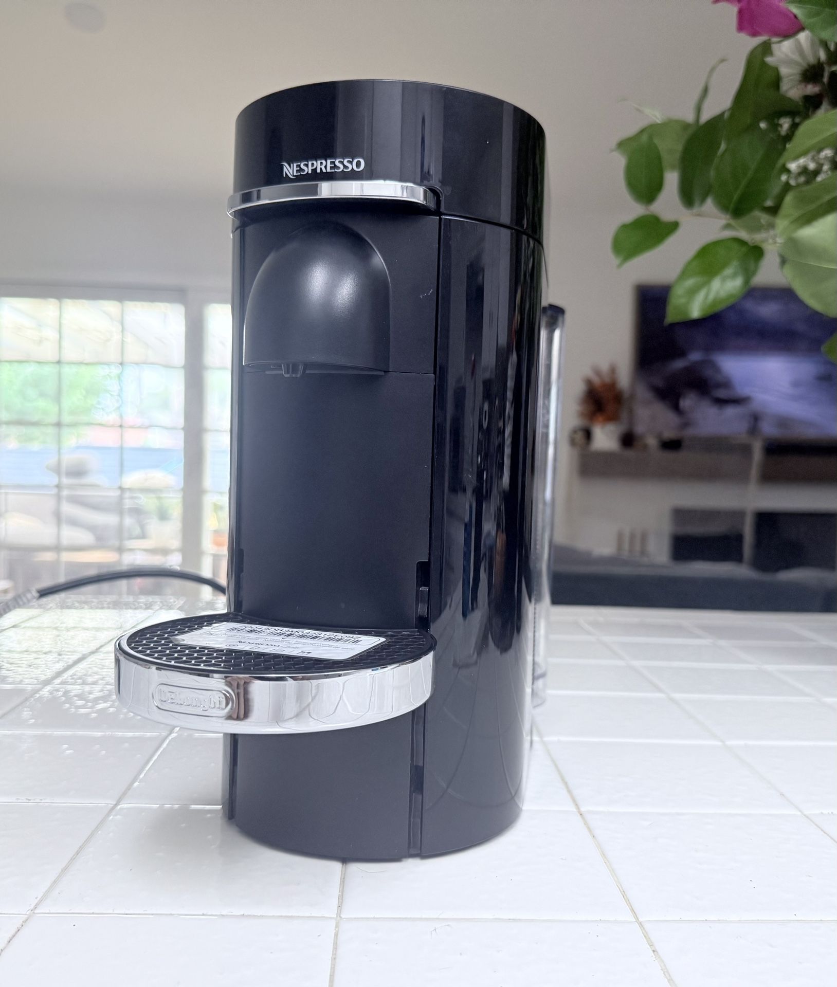 Nespresso VertuoPlus Deluxe Coffee and Espresso Machine 