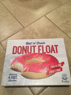 4 foot donut float