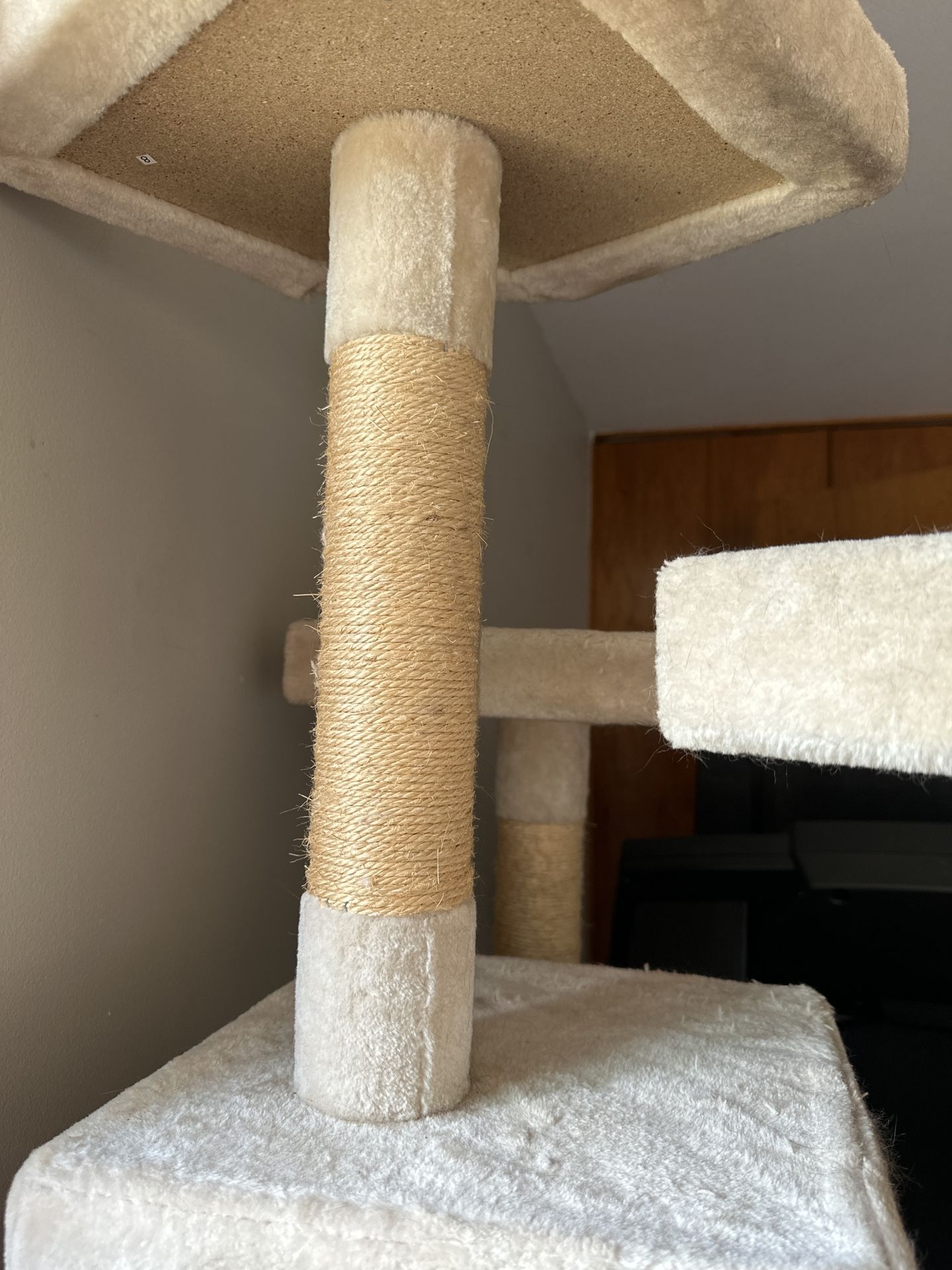Frisco 72in Faux Fur Cat Tree & Condo New in Box for Sale in Renton
