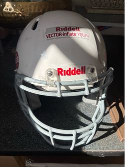 Football helmet size extra small