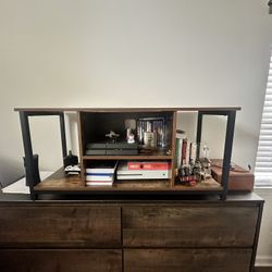 TV Stand like New 