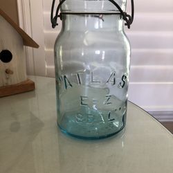 Atlas E-Z Seal Blue Quart Jar