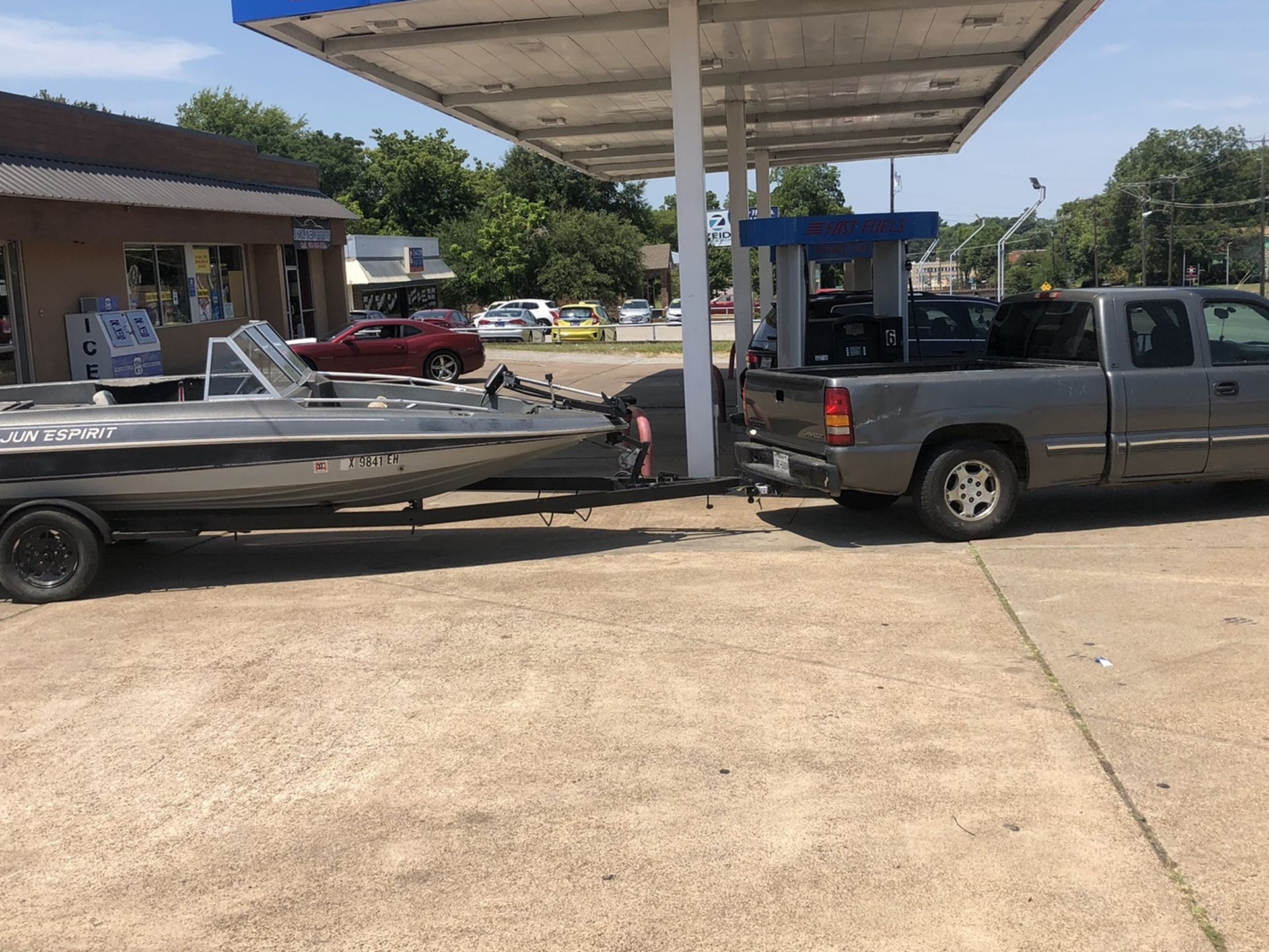 Photo 87 Cajun Boat