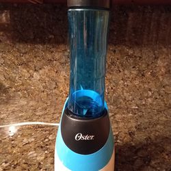 Oster Portable Blender for Sale in Worcester, MA - OfferUp