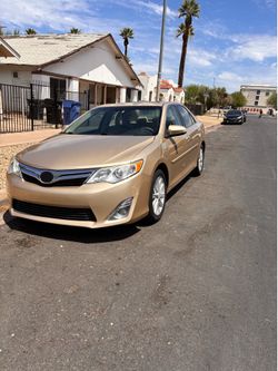 2012 Toyota Camry Hybrid
