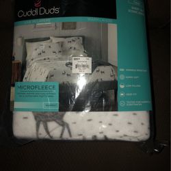 NEW Twin Cuddl Duds  Micro fleece , Deer Print