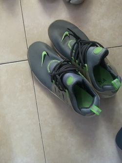 Running shoes Size 10