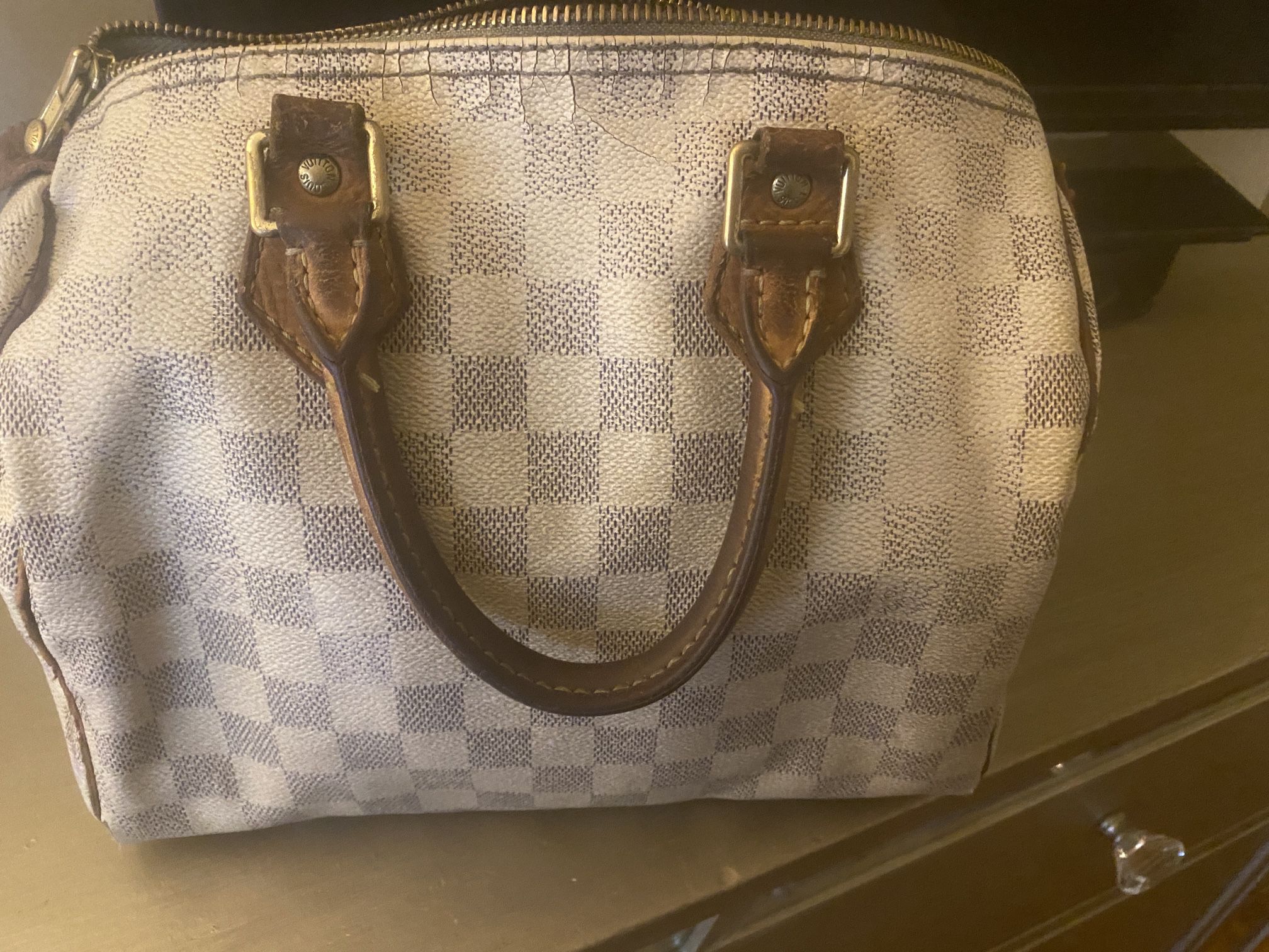 Louis Vuitton Onthego GM Bags for Sale in Palisades Park, NJ - OfferUp
