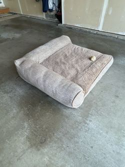 Large Dog Bed with Bolster Sides