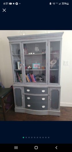 GORGEOUS SHABBY CHIC DINING HUTCH