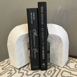 Pottery Barn Arch Bookends 