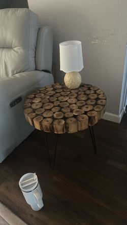 End table