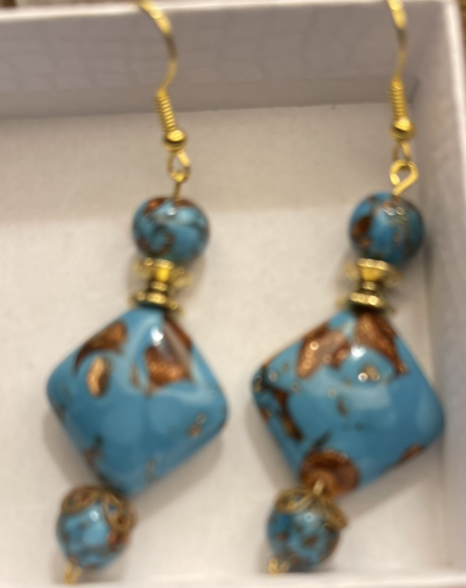 TURQUOISE COPPER GLASS EARRINGS NEW AND ARTISAN MADE 