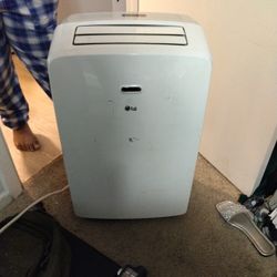 LG Portable Air Conditioner 