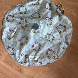 PetSmart Automatic Feather Spinner Cat Toy 