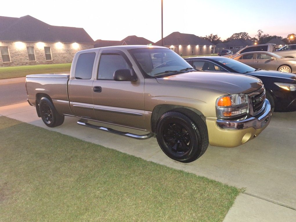 2004 GMC Sierra 1500