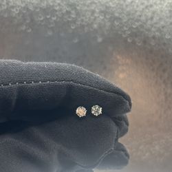 Moissanite Diamond Stud Earrings 4mm – 925 Silver – GRA Certified