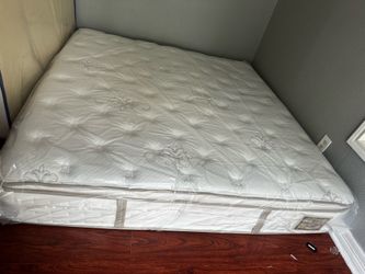 Set king sizes Mattress and box spring