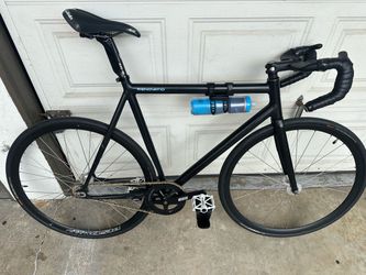 Custom leader renovatio track bike