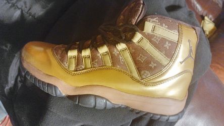 Jordan 11 Retro Size 4.5