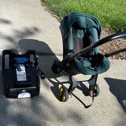 Doona Stroller / Car seat