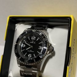 Invicta Men’s Pro Diver Rowan 40mm Silver Tone Watch Black Dial