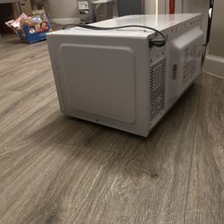 Hamilton Beach Microwave 