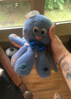 Toy octopus