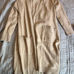 Women’s Clothing 