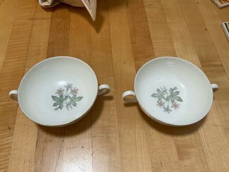 Wedgewood wildwood bowls (2)