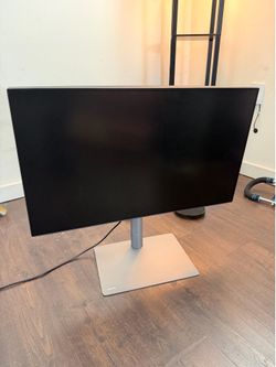 BenQ PD3220U 32" 4K Professional Designer Monitor – Thunderbolt 3