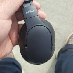 Sound Canceling Headphones