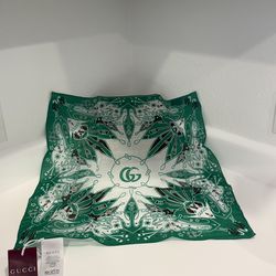 Gucci GG Logo Sailor Green/White 55cmx55cm Cotton Square Scarf, Bandana, NWT