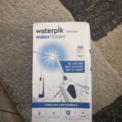 Waterpik Cordless Flosser - New!