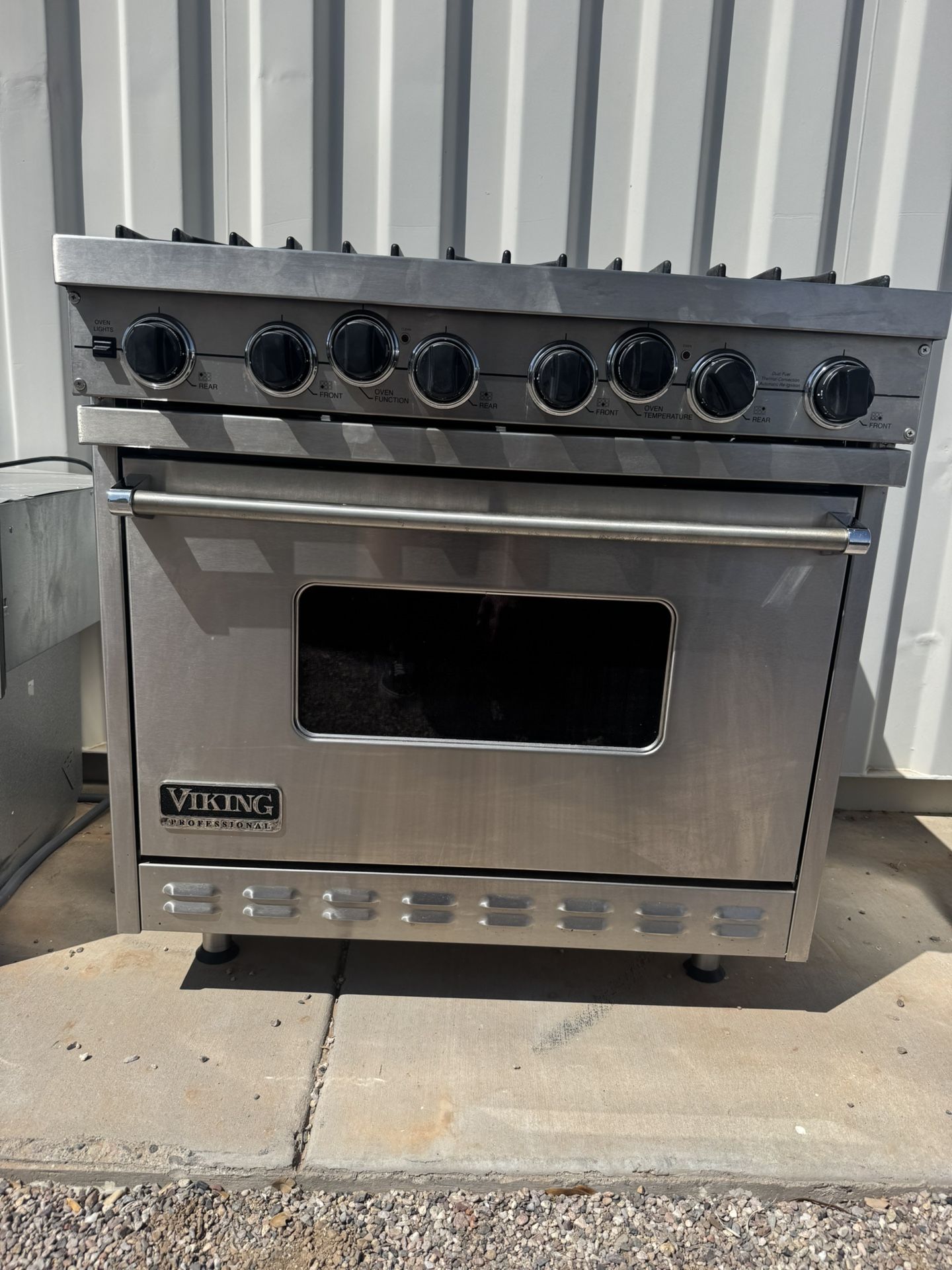 Viking Professional Oven/ Stove