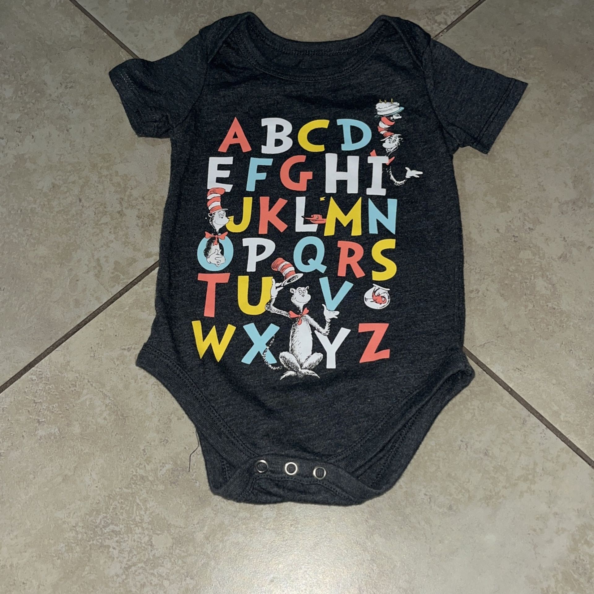 Cat And The Hat Baby Boy’s / Girl’s Onesie, Size 3-6 Months