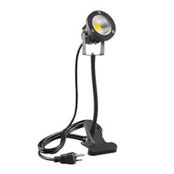 “New”LED Clip On  (indoor/outdoor)Spotlight7 Watt/3000k 7ft Cord(waterproof)retail$49)