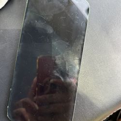 T-MOBILE IPHONE 11 PRO (needs New Battery)
